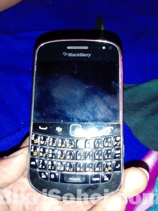 Blackberry blod touch 9900